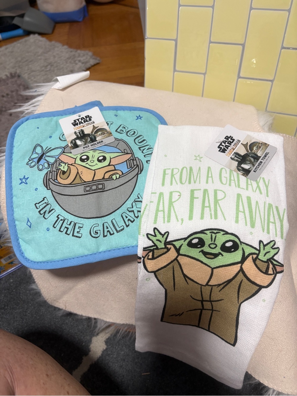Star Wars Grogu Kids Pot Holder and Tea Towel Set - Green & Blue